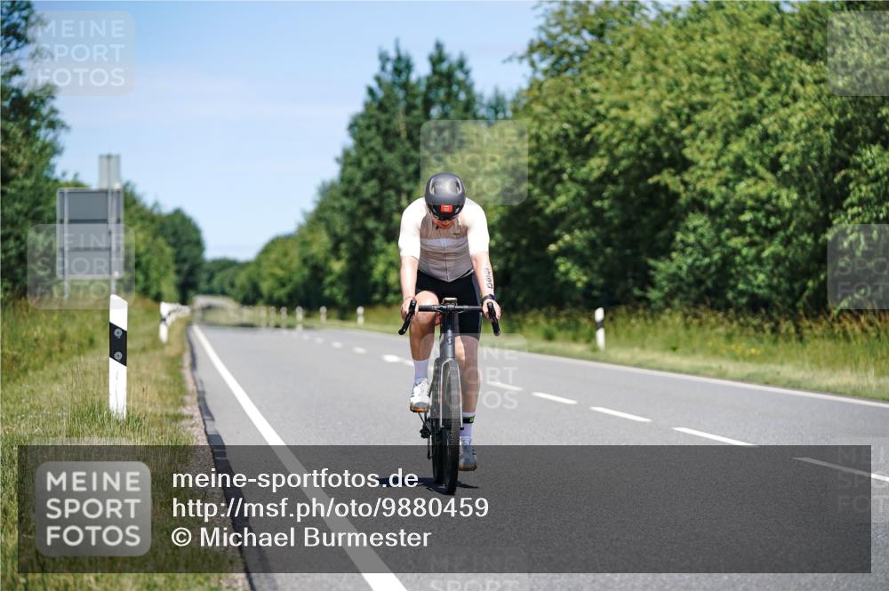 21.06.2026 - Viking Triathlon Michael Burmester http://msf.ph/oto/9880459 21.06.2026 13:20:43 Radfahren 237, 617 meine-sportfotos.de