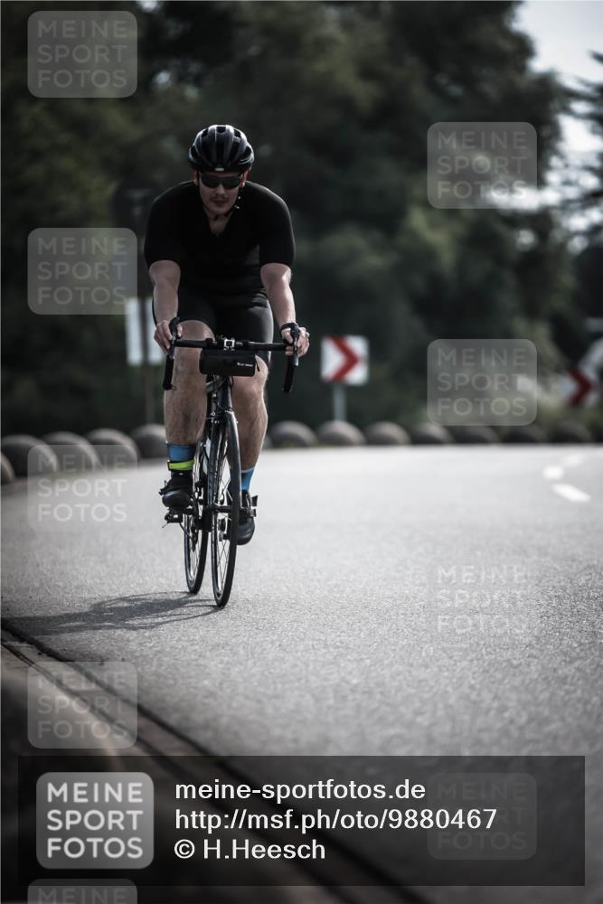 21.06.2026 - 29. Vierlanden-Triathlon H.Heesch http://msf.ph/oto/9880467 21.06.2026 09:13:13 Radfahren 19, 46, 54 meine-sportfotos.de