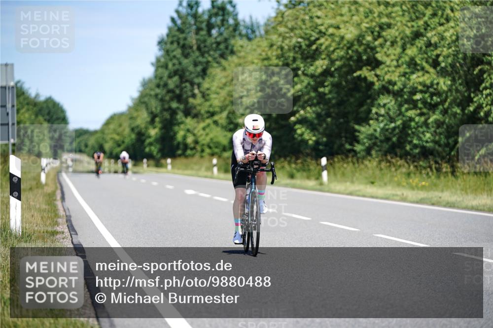 21.06.2026 - Viking Triathlon Michael Burmester http://msf.ph/oto/9880488 21.06.2026 13:21:48 Radfahren 445, 541, 618 meine-sportfotos.de