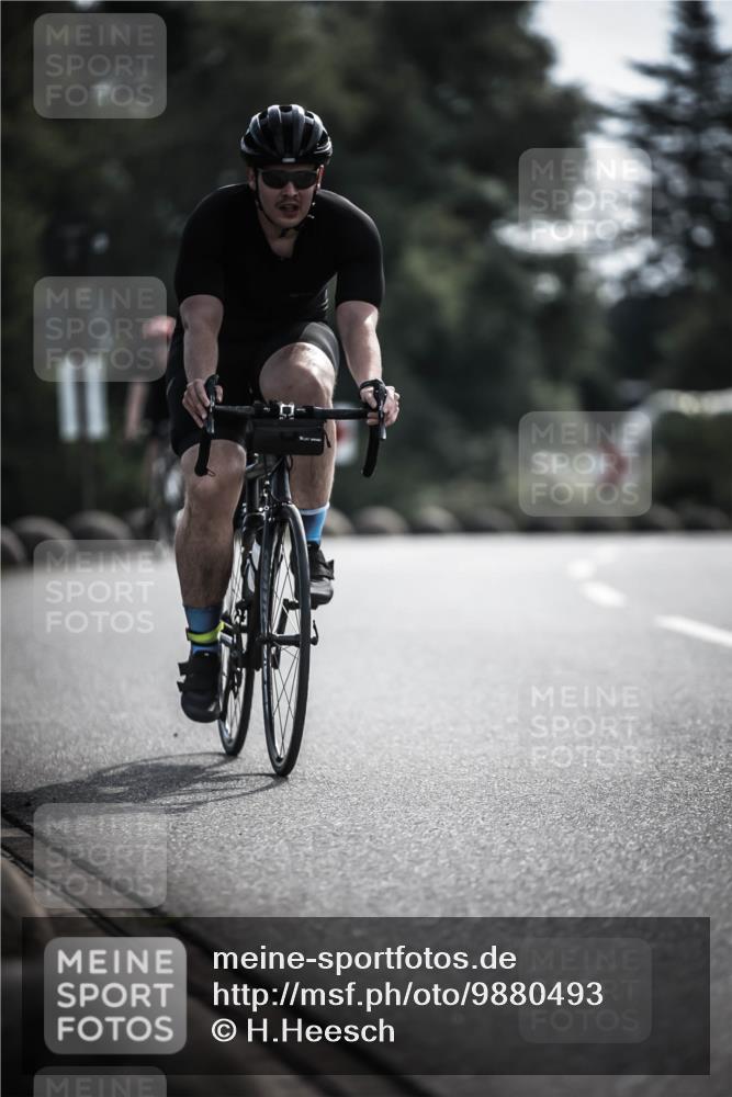 21.06.2026 - 29. Vierlanden-Triathlon H.Heesch http://msf.ph/oto/9880493 21.06.2026 09:13:14 Radfahren 19, 46, 54 meine-sportfotos.de
