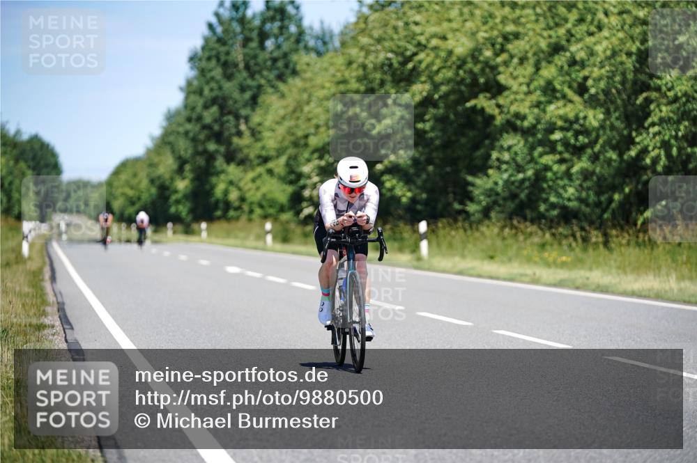 21.06.2026 - Viking Triathlon Michael Burmester http://msf.ph/oto/9880500 21.06.2026 13:21:48 Radfahren 445, 541, 618 meine-sportfotos.de