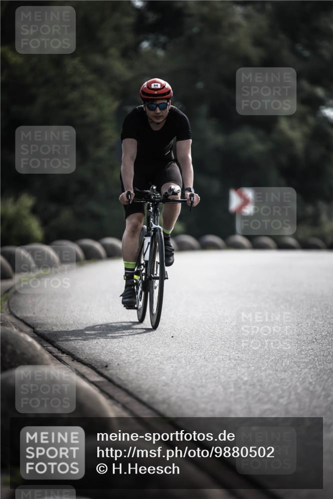 21.06.2026 - 29. Vierlanden-Triathlon H.Heesch http://msf.ph/oto/9880502 21.06.2026 09:13:17 Radfahren 19, 46, 54 meine-sportfotos.de