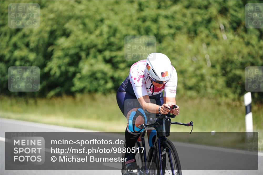 21.06.2026 - Viking Triathlon Michael Burmester http://msf.ph/oto/9880517 21.06.2026 13:21:59 Radfahren 445, 541, 618 meine-sportfotos.de