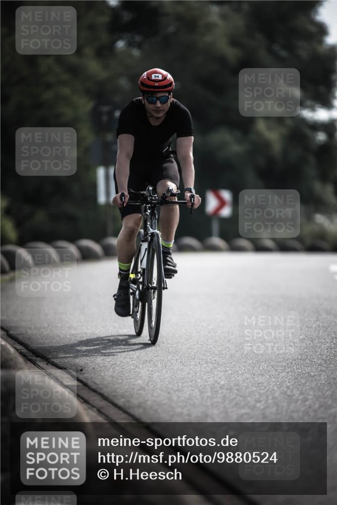 21.06.2026 - 29. Vierlanden-Triathlon H.Heesch http://msf.ph/oto/9880524 21.06.2026 09:13:17 Radfahren 19, 46, 54 meine-sportfotos.de