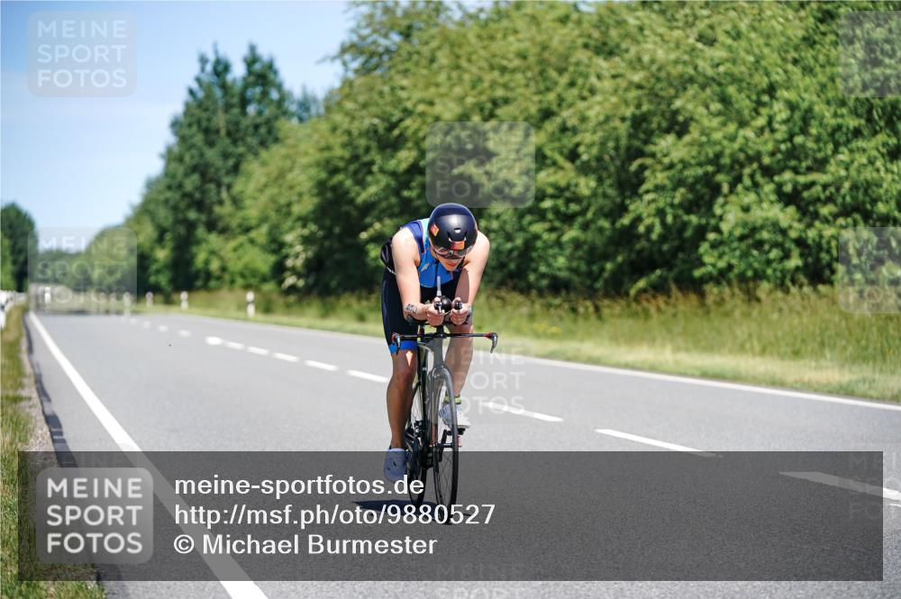 21.06.2026 - Viking Triathlon Michael Burmester http://msf.ph/oto/9880527 21.06.2026 13:22:01 Radfahren 541 meine-sportfotos.de