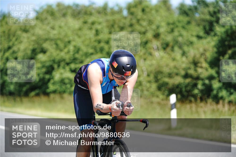 21.06.2026 - Viking Triathlon Michael Burmester http://msf.ph/oto/9880536 21.06.2026 13:22:02 Radfahren 541 meine-sportfotos.de