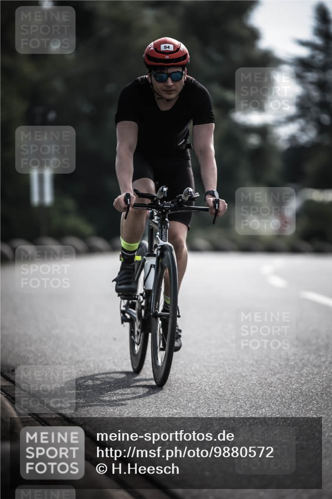 21.06.2026 - 29. Vierlanden-Triathlon H.Heesch http://msf.ph/oto/9880572 21.06.2026 09:13:18 Radfahren 19, 46, 54 meine-sportfotos.de