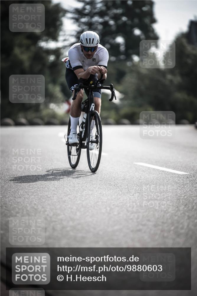 21.06.2026 - 29. Vierlanden-Triathlon H.Heesch http://msf.ph/oto/9880603 21.06.2026 09:13:30 Radfahren 74 meine-sportfotos.de