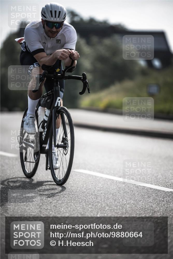 21.06.2026 - 29. Vierlanden-Triathlon H.Heesch http://msf.ph/oto/9880664 21.06.2026 09:13:30 Radfahren 74 meine-sportfotos.de