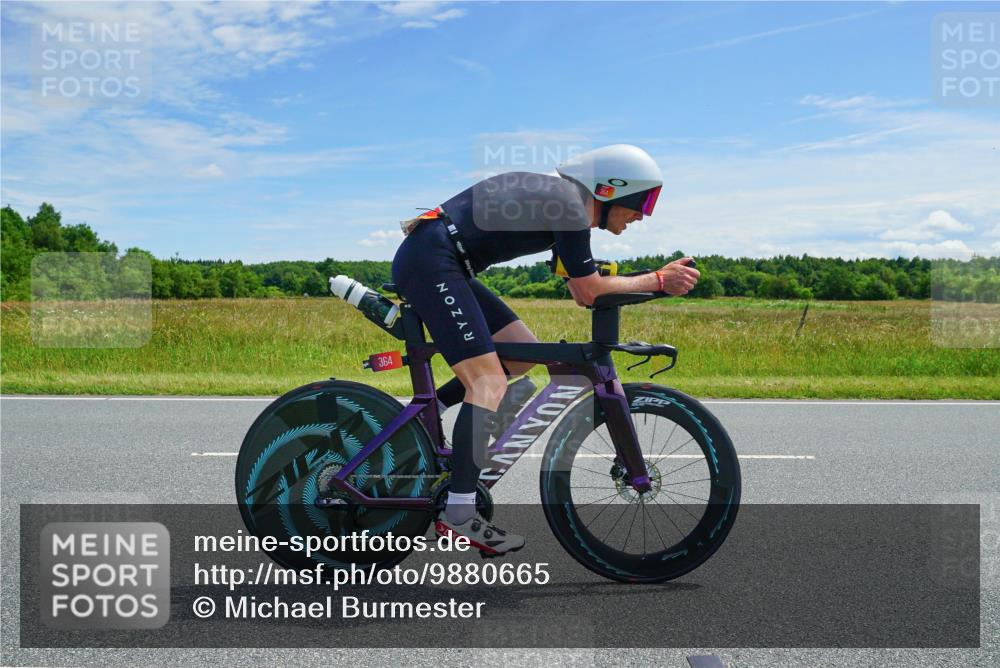 21.06.2026 - Viking Triathlon Michael Burmester http://msf.ph/oto/9880665 21.06.2026 12:46:48 Radfahren 16, 36, 81, 105, 165, 184, 364, 407, 457, 530, 629, 634 meine-sportfotos.de