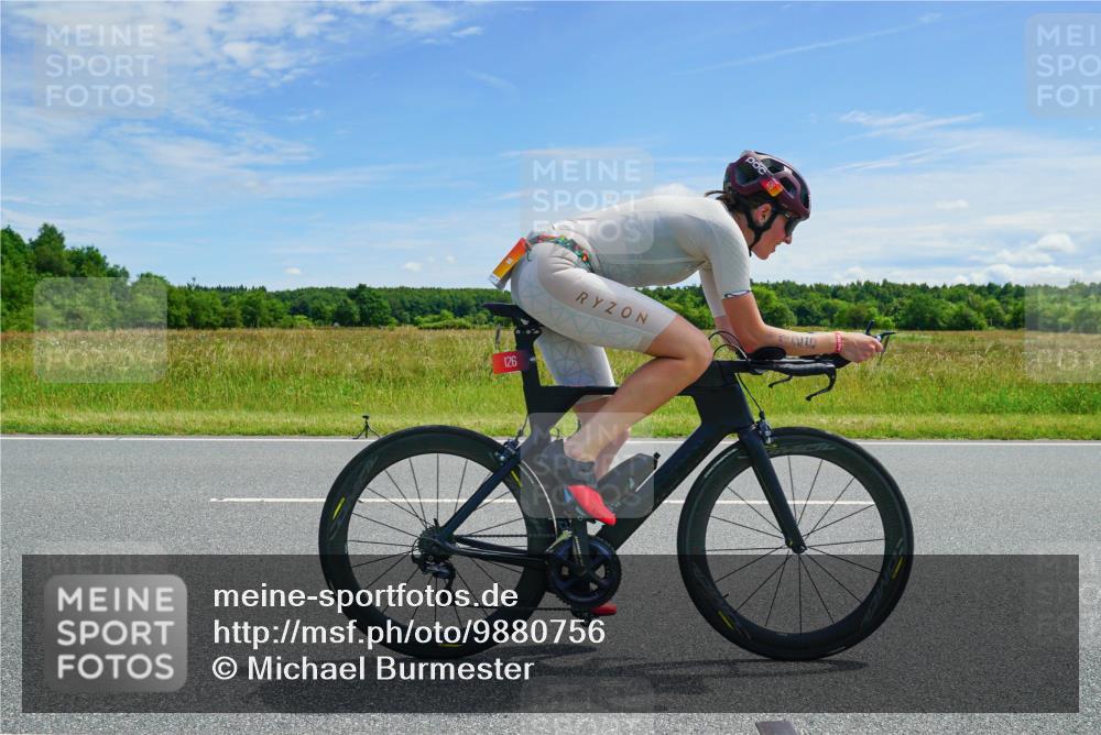 21.06.2026 - Viking Triathlon Michael Burmester http://msf.ph/oto/9880756 21.06.2026 12:48:07 Radfahren 58, 73, 126, 166, 531, 608, 644 meine-sportfotos.de