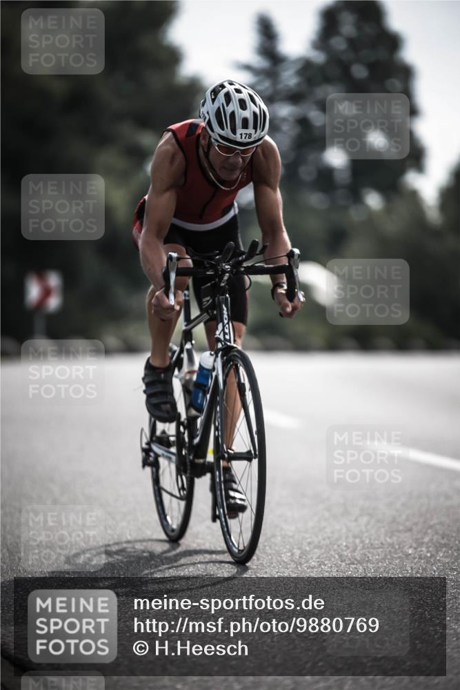 21.06.2026 - 29. Vierlanden-Triathlon H.Heesch http://msf.ph/oto/9880769 21.06.2026 09:13:57 Radfahren 8, 178 meine-sportfotos.de