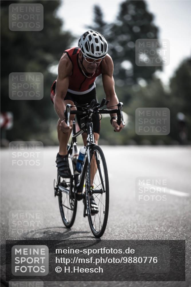 21.06.2026 - 29. Vierlanden-Triathlon H.Heesch http://msf.ph/oto/9880776 21.06.2026 09:13:57 Radfahren 8, 178 meine-sportfotos.de