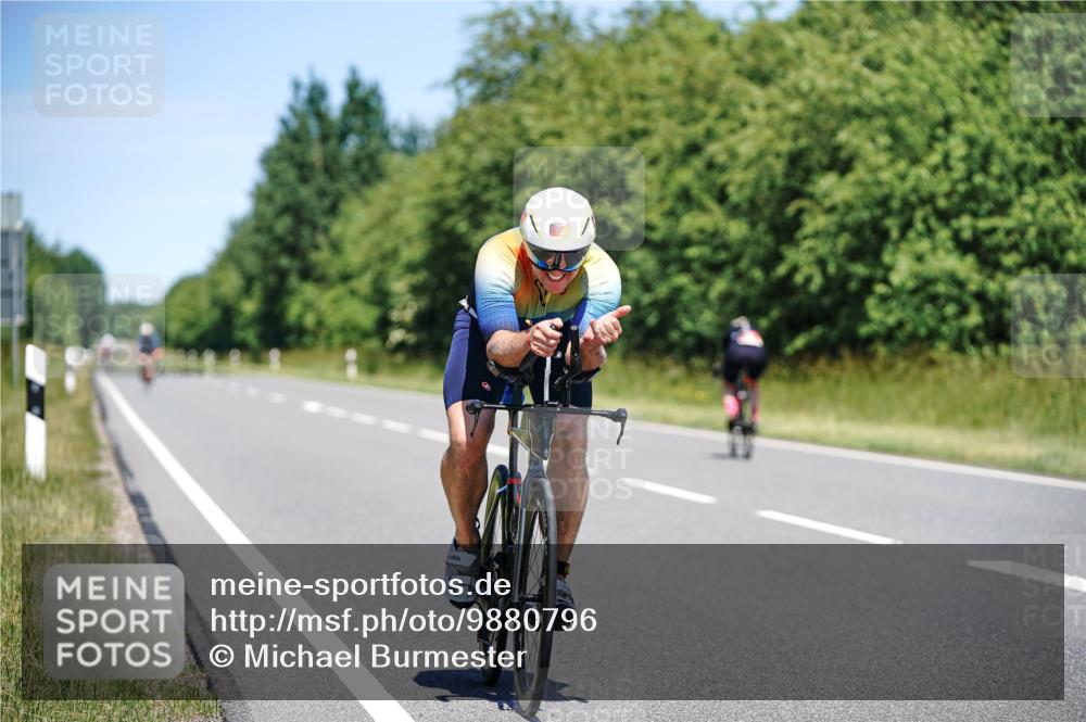 21.06.2026 - Viking Triathlon Michael Burmester http://msf.ph/oto/9880796 21.06.2026 13:24:44 Radfahren 335 meine-sportfotos.de