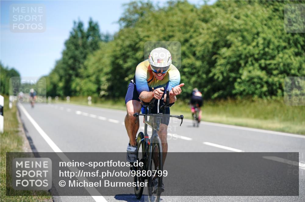21.06.2026 - Viking Triathlon Michael Burmester http://msf.ph/oto/9880799 21.06.2026 13:24:45 Radfahren 335 meine-sportfotos.de