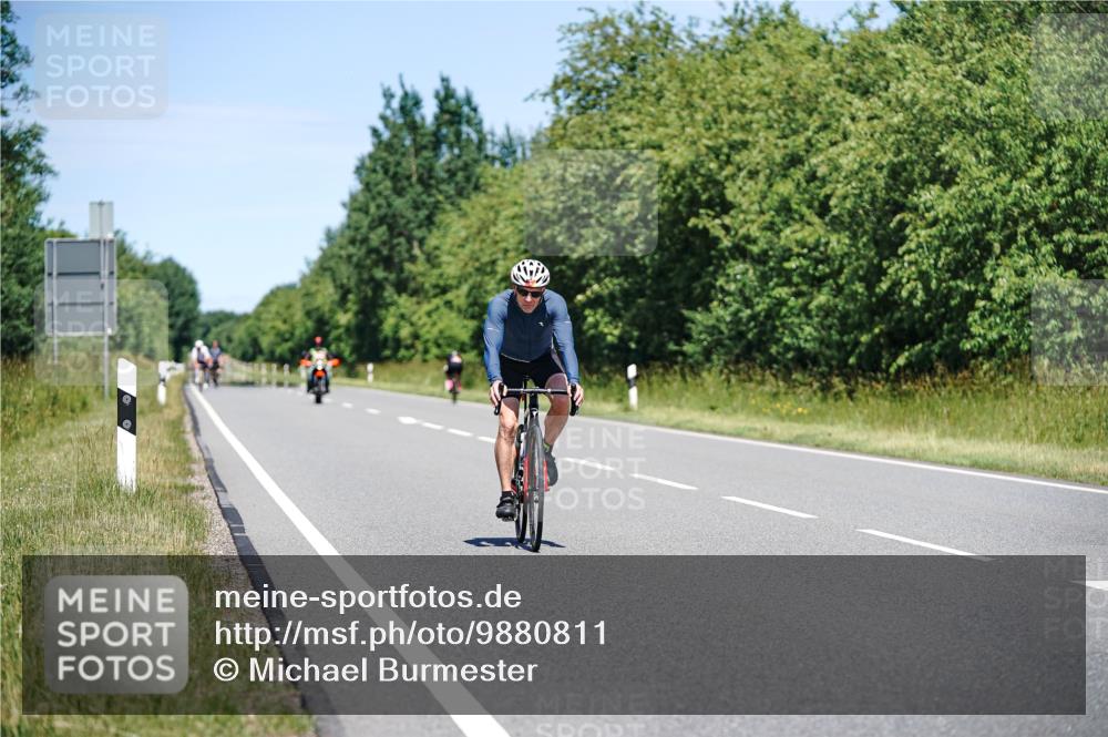 21.06.2026 - Viking Triathlon Michael Burmester http://msf.ph/oto/9880811 21.06.2026 13:24:53 Radfahren 314, 335 meine-sportfotos.de