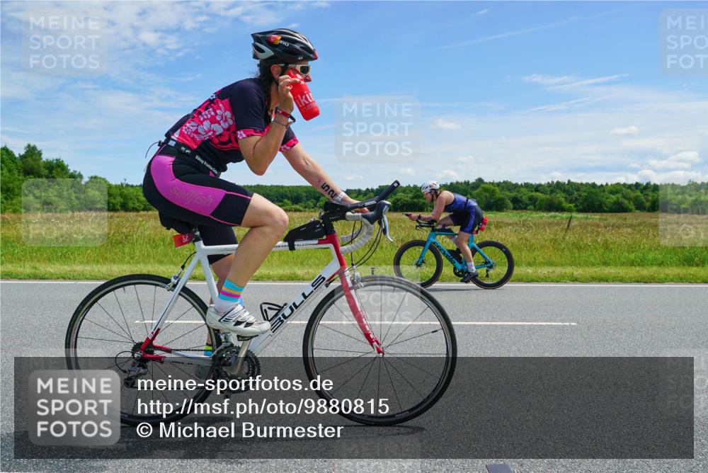 21.06.2026 - Viking Triathlon Michael Burmester http://msf.ph/oto/9880815 21.06.2026 12:49:00 Radfahren 44, 52, 316, 330, 379, 455, 666 meine-sportfotos.de