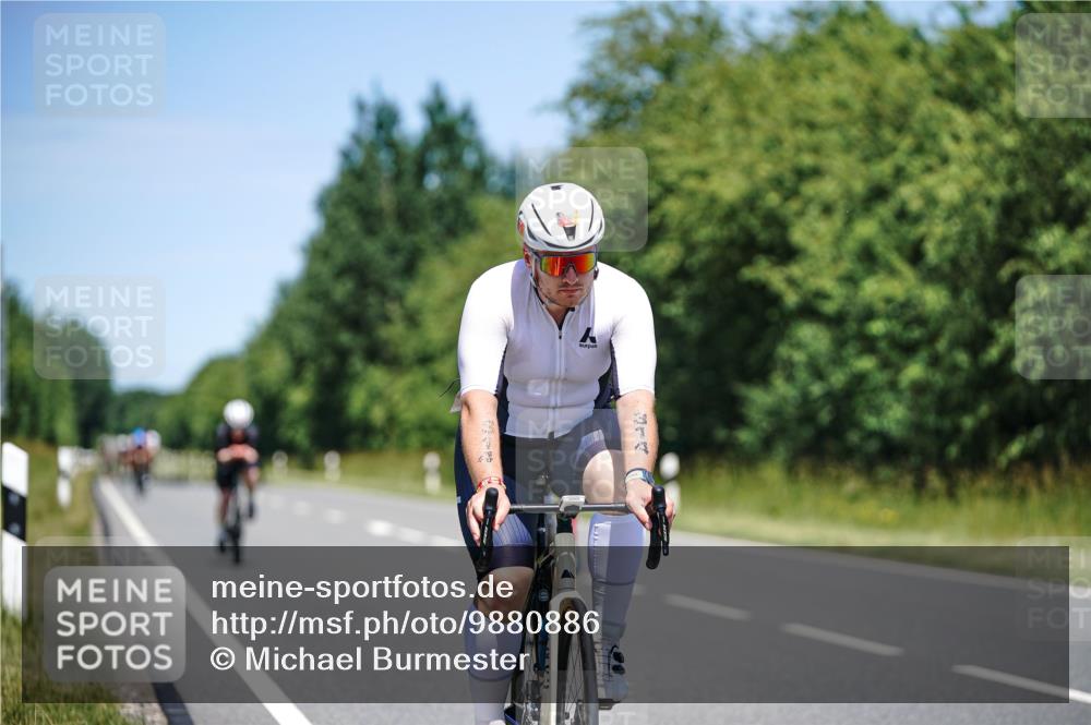 21.06.2026 - Viking Triathlon Michael Burmester http://msf.ph/oto/9880886 21.06.2026 13:25:08 Radfahren 247, 314, 646 meine-sportfotos.de