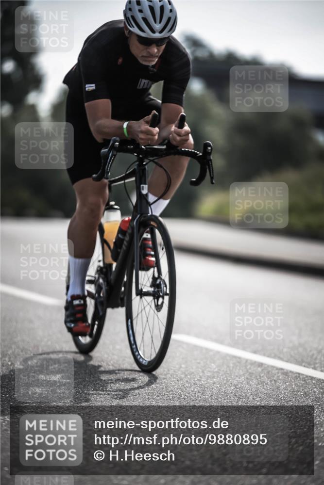 21.06.2026 - 29. Vierlanden-Triathlon H.Heesch http://msf.ph/oto/9880895 21.06.2026 09:14:06 Radfahren 193, 287 meine-sportfotos.de