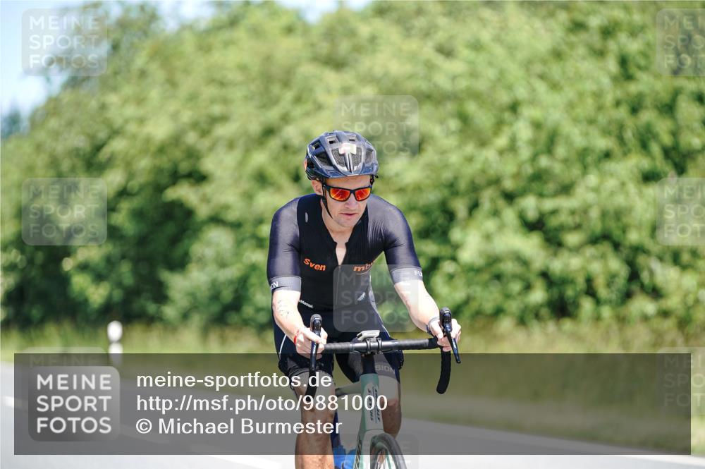 21.06.2026 - Viking Triathlon Michael Burmester http://msf.ph/oto/9881000 21.06.2026 13:25:37 Radfahren 646 meine-sportfotos.de