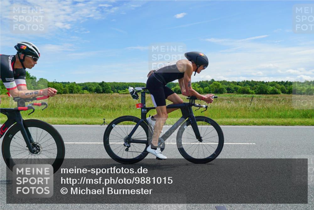 21.06.2026 - Viking Triathlon Michael Burmester http://msf.ph/oto/9881015 21.06.2026 12:52:37 Radfahren 63, 64, 75, 87, 89, 95, 118, 162, 302, 411, 459, 460, 464, 490, 522, 552, 619 meine-sportfotos.de