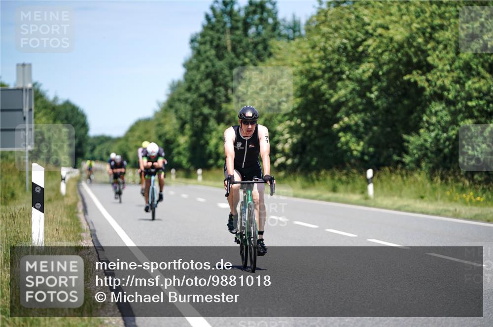 21.06.2026 - Viking Triathlon Michael Burmester http://msf.ph/oto/9881018 21.06.2026 13:25:52 Radfahren  meine-sportfotos.de