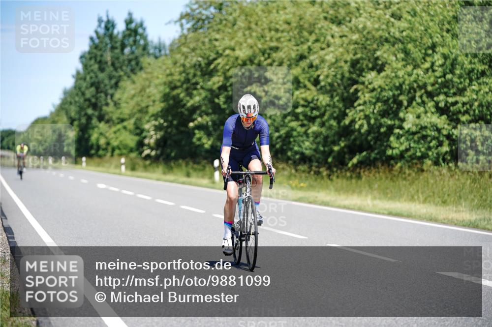 21.06.2026 - Viking Triathlon Michael Burmester http://msf.ph/oto/9881099 21.06.2026 13:26:01 Radfahren 542 meine-sportfotos.de