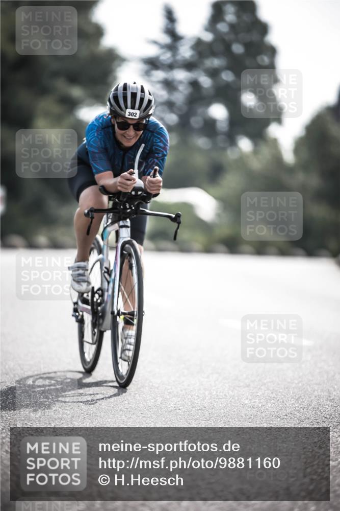 21.06.2026 - 29. Vierlanden-Triathlon H.Heesch http://msf.ph/oto/9881160 21.06.2026 09:14:43 Radfahren 183, 299, 302 meine-sportfotos.de