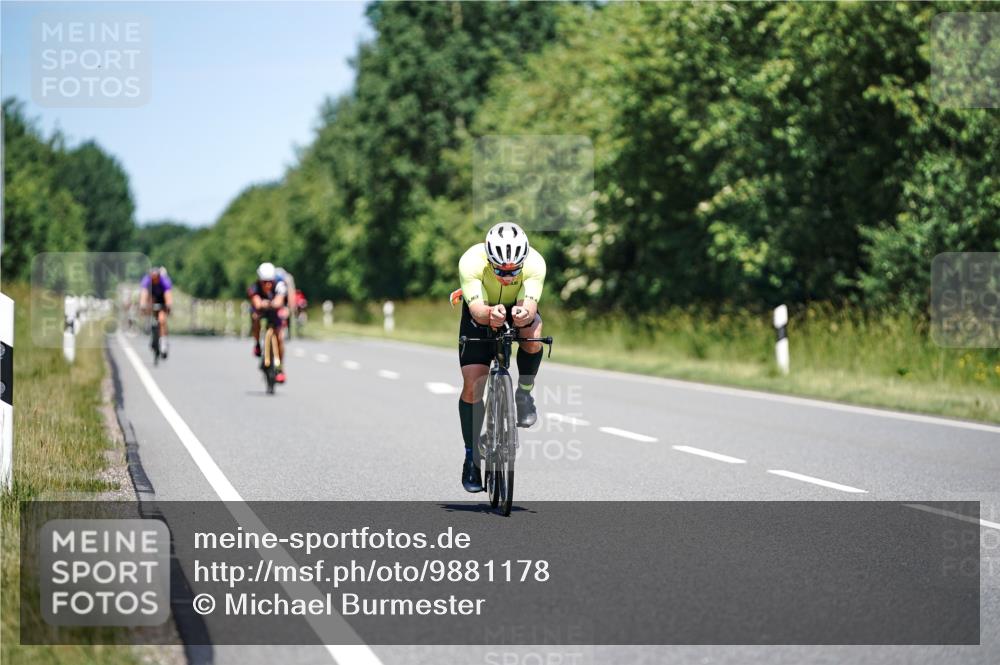 21.06.2026 - Viking Triathlon Michael Burmester http://msf.ph/oto/9881178 21.06.2026 13:27:27 Radfahren 60, 515 meine-sportfotos.de