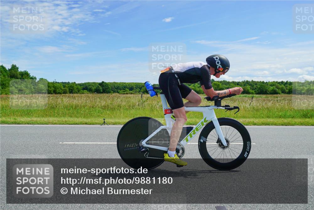 21.06.2026 - Viking Triathlon Michael Burmester http://msf.ph/oto/9881180 21.06.2026 12:54:13 Radfahren 107, 154, 220, 286, 296, 376, 414, 560, 574, 625 meine-sportfotos.de