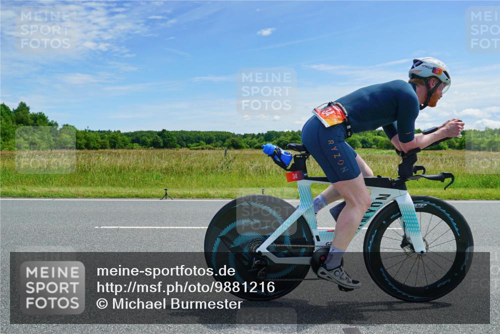 21.06.2026 - Viking Triathlon Michael Burmester http://msf.ph/oto/9881216 21.06.2026 12:54:21 Radfahren 154, 220, 296, 340, 376, 625 meine-sportfotos.de