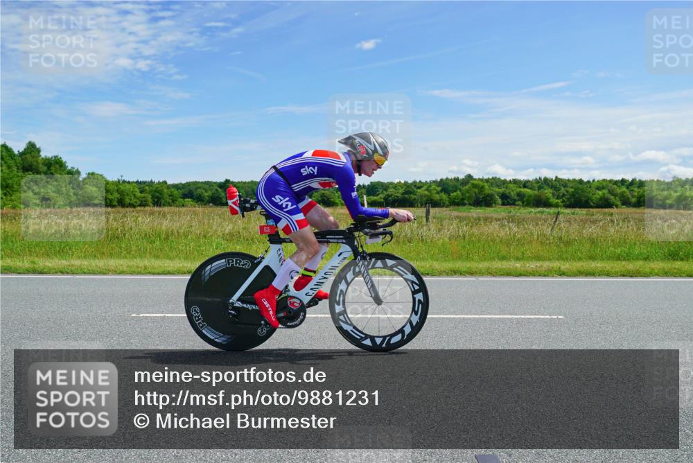 21.06.2026 - Viking Triathlon Michael Burmester http://msf.ph/oto/9881231 21.06.2026 12:54:24 Radfahren 154, 220, 289, 340, 625 meine-sportfotos.de