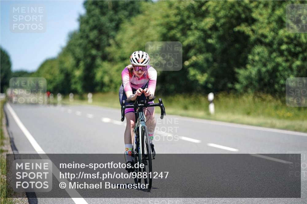 21.06.2026 - Viking Triathlon Michael Burmester http://msf.ph/oto/9881247 21.06.2026 13:27:37 Radfahren 60, 515 meine-sportfotos.de