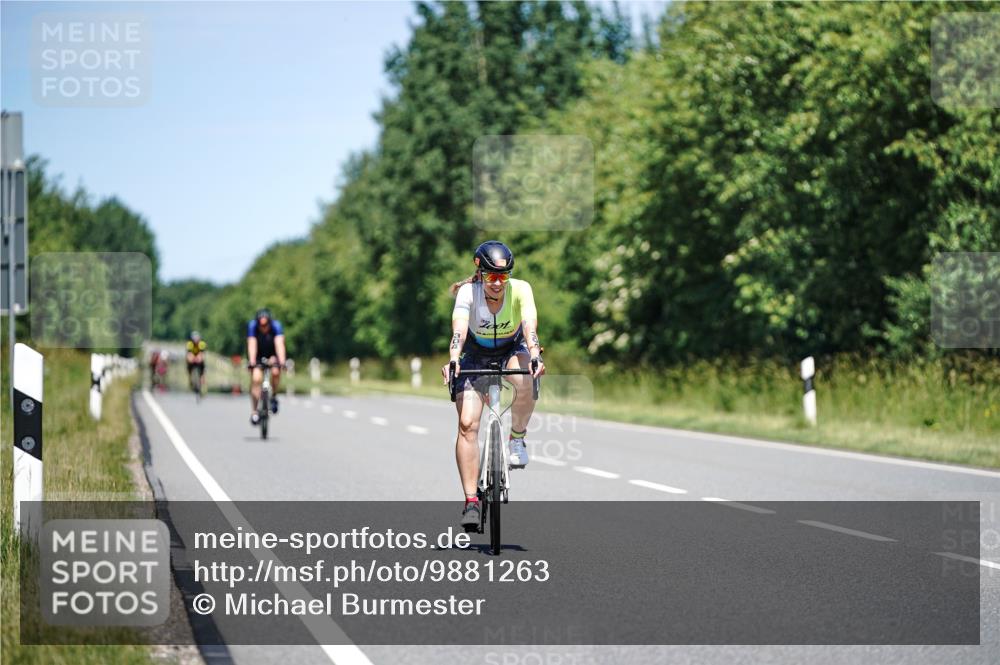 21.06.2026 - Viking Triathlon Michael Burmester http://msf.ph/oto/9881263 21.06.2026 13:27:57 Radfahren  meine-sportfotos.de
