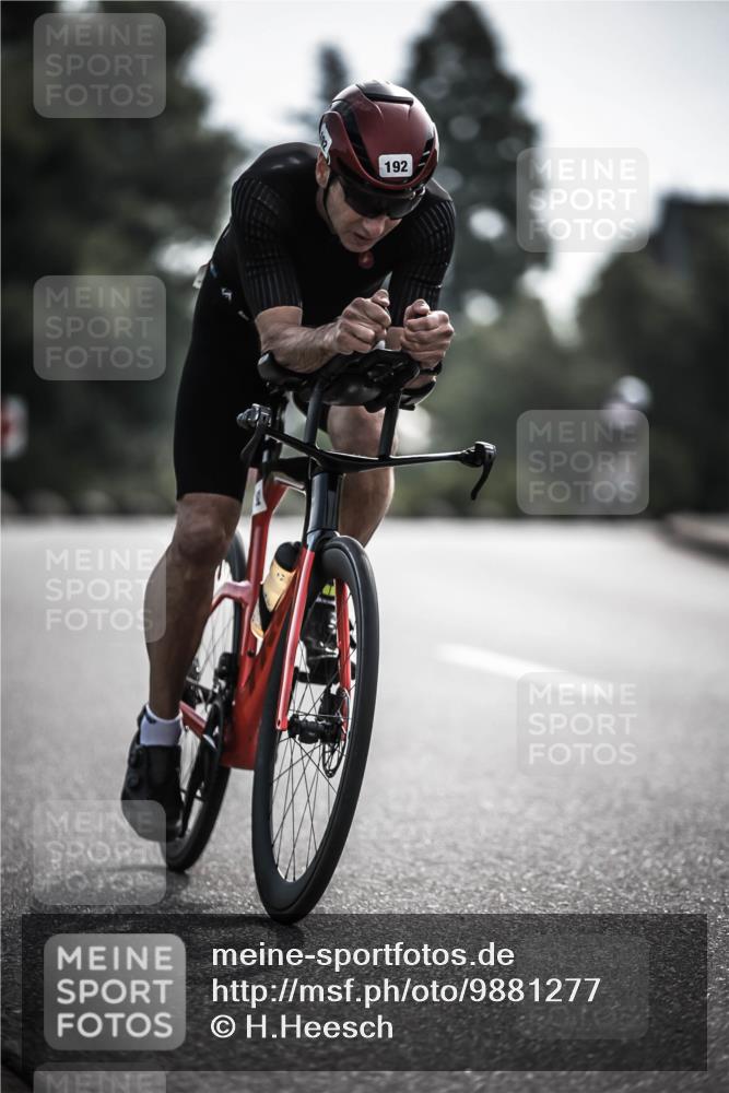 21.06.2026 - 29. Vierlanden-Triathlon H.Heesch http://msf.ph/oto/9881277 21.06.2026 09:15:37 Radfahren 10, 192 meine-sportfotos.de