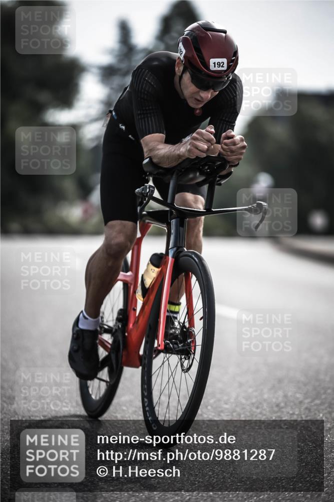 21.06.2026 - 29. Vierlanden-Triathlon H.Heesch http://msf.ph/oto/9881287 21.06.2026 09:15:37 Radfahren 10, 192 meine-sportfotos.de