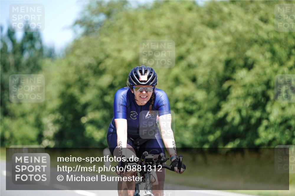 21.06.2026 - Viking Triathlon Michael Burmester http://msf.ph/oto/9881312 21.06.2026 13:28:04 Radfahren 395 meine-sportfotos.de