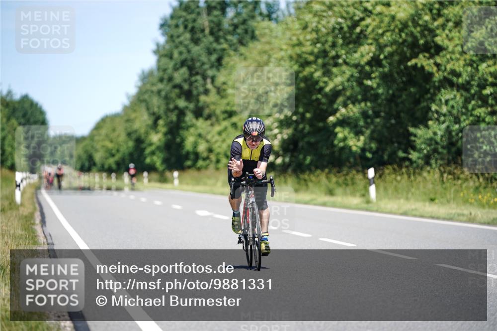 21.06.2026 - Viking Triathlon Michael Burmester http://msf.ph/oto/9881331 21.06.2026 13:28:07 Radfahren 395 meine-sportfotos.de