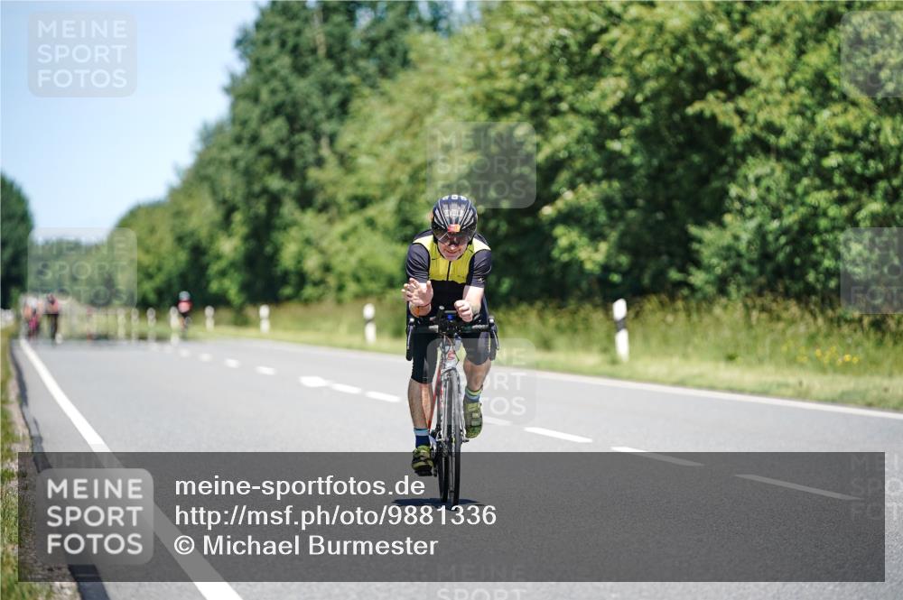 21.06.2026 - Viking Triathlon Michael Burmester http://msf.ph/oto/9881336 21.06.2026 13:28:08 Radfahren 395 meine-sportfotos.de
