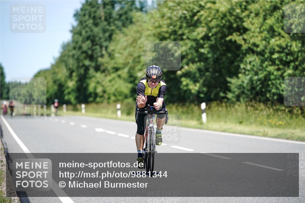 21.06.2026 - Viking Triathlon Michael Burmester http://msf.ph/oto/9881344 21.06.2026 13:28:08 Radfahren 395 meine-sportfotos.de