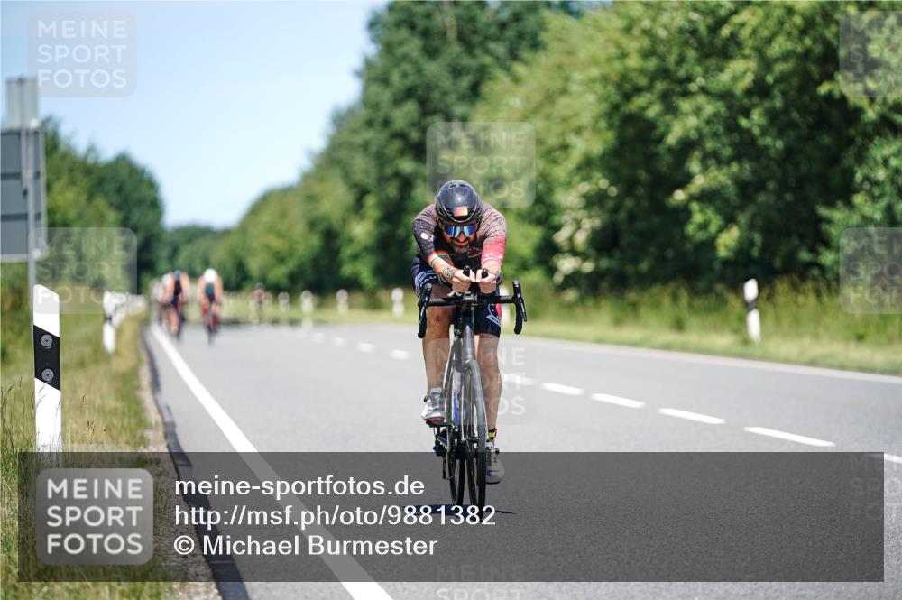21.06.2026 - Viking Triathlon Michael Burmester http://msf.ph/oto/9881382 21.06.2026 13:28:20 Radfahren 395 meine-sportfotos.de