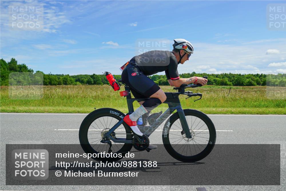 21.06.2026 - Viking Triathlon Michael Burmester http://msf.ph/oto/9881388 21.06.2026 12:57:32 Radfahren 77, 85, 93, 141, 199, 274, 315, 393, 403, 492, 497 meine-sportfotos.de