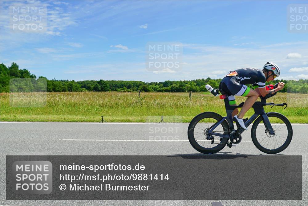 21.06.2026 - Viking Triathlon Michael Burmester http://msf.ph/oto/9881414 21.06.2026 12:57:36 Radfahren 77, 85, 88, 93, 141, 199, 274, 315, 393, 403, 492, 497 meine-sportfotos.de