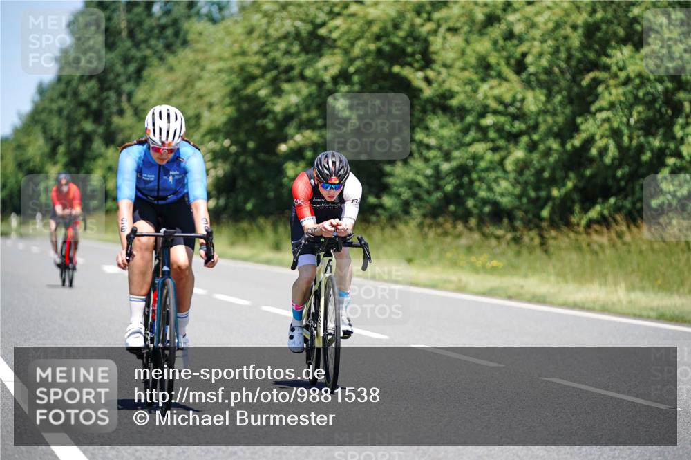 21.06.2026 - Viking Triathlon Michael Burmester http://msf.ph/oto/9881538 21.06.2026 13:29:10 Radfahren 431 meine-sportfotos.de