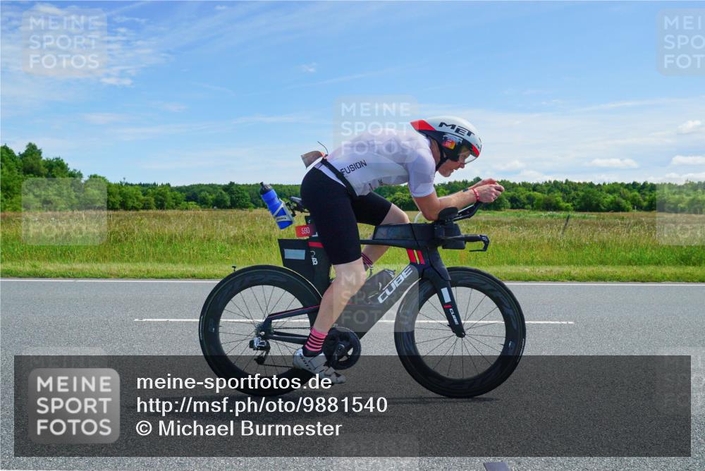 21.06.2026 - Viking Triathlon Michael Burmester http://msf.ph/oto/9881540 21.06.2026 12:59:23 Radfahren 493 meine-sportfotos.de