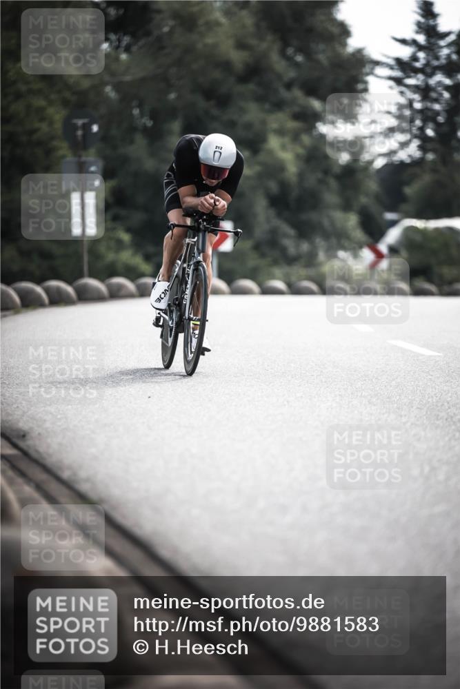 21.06.2026 - 29. Vierlanden-Triathlon H.Heesch http://msf.ph/oto/9881583 21.06.2026 09:16:16 Radfahren 61, 212 meine-sportfotos.de
