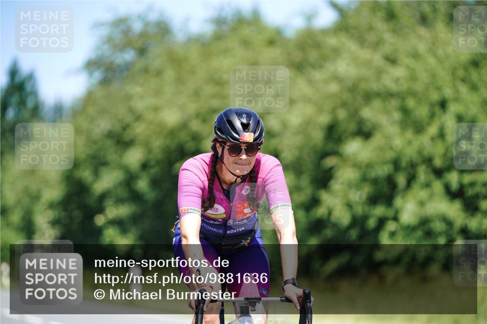 21.06.2026 - Viking Triathlon Michael Burmester http://msf.ph/oto/9881636 21.06.2026 13:29:48 Radfahren  meine-sportfotos.de