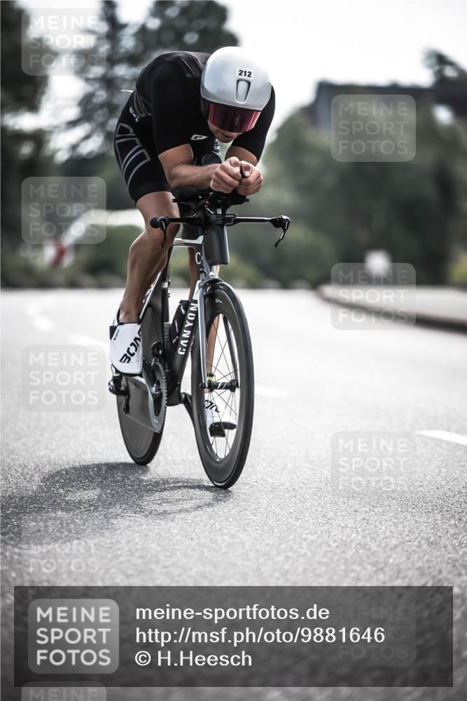 21.06.2026 - 29. Vierlanden-Triathlon H.Heesch http://msf.ph/oto/9881646 21.06.2026 09:16:16 Radfahren 61, 212 meine-sportfotos.de