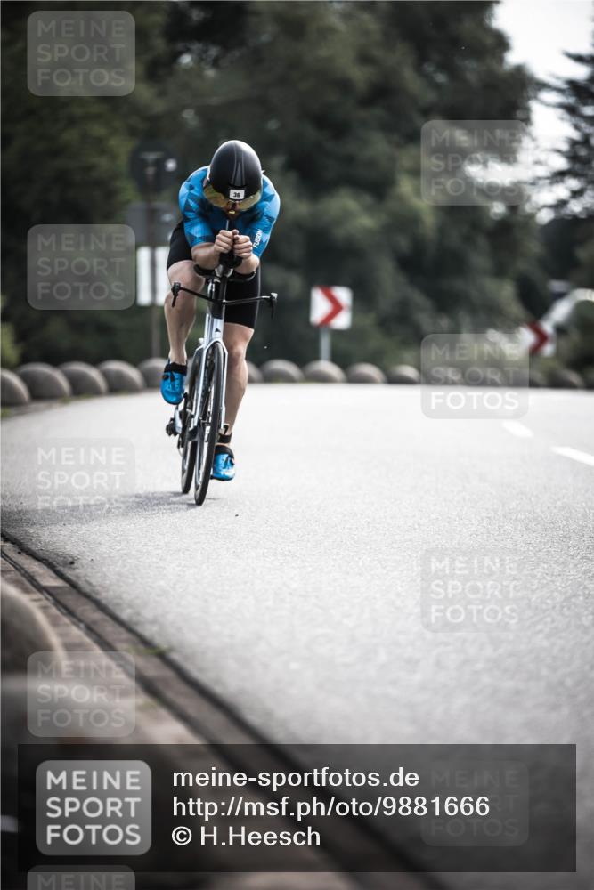 21.06.2026 - 29. Vierlanden-Triathlon H.Heesch http://msf.ph/oto/9881666 21.06.2026 09:16:34 Radfahren 36, 184 meine-sportfotos.de