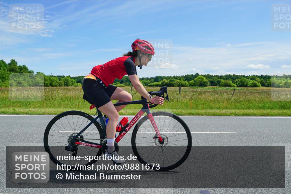 21.06.2026 - Viking Triathlon Michael Burmester http://msf.ph/oto/9881673 21.06.2026 13:01:01 Radfahren 138, 283, 377, 416, 511, 515, 521, 529, 542, 664 meine-sportfotos.de